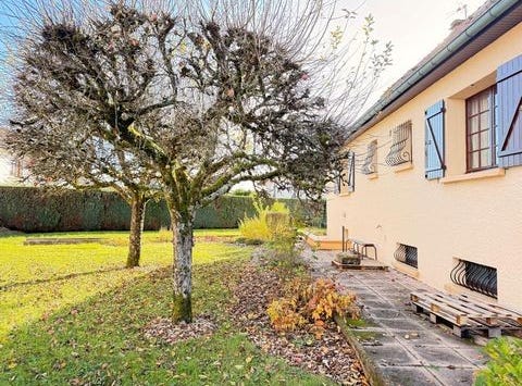 Saint-Sauveur, Franche-Comté 70300