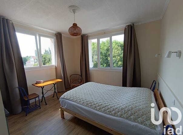 Bourbonne-les-Bains, Grand Est 52400