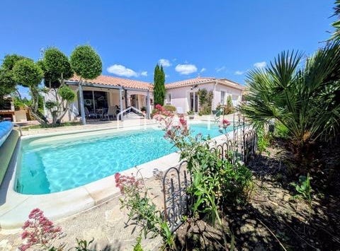 Magalas, Languedoc-Roussillon 34480