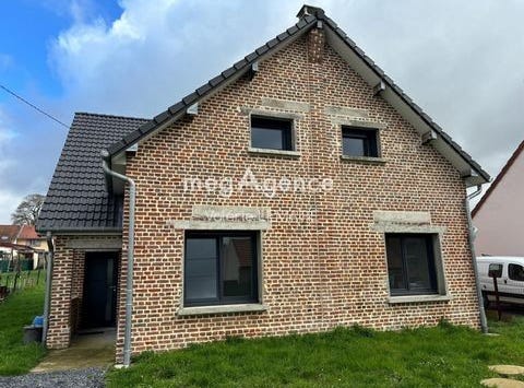 Clery-Sur-Somme, Picardie 80200