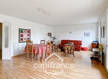 VAIRES SUR MARNE, Île-de-France 77360