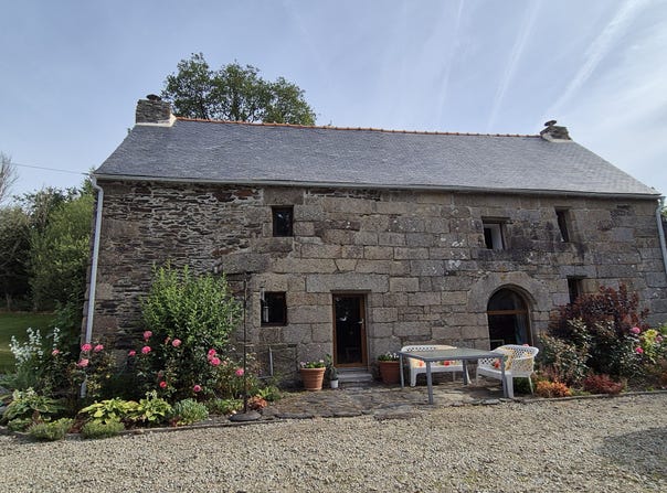 Kergrist-Moëlou, Brittany 22110