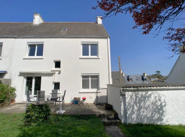 Audierne, Brittany 29770