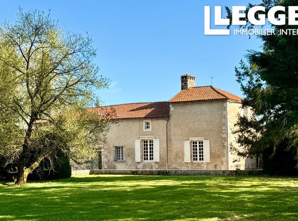 Chasseneuil-du-Poitou, Nouvelle-Aquitaine 86360