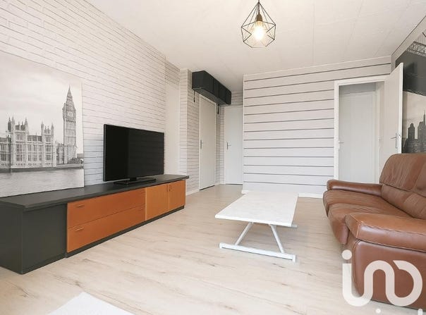 Tours, Centre-Val de Loire 37100