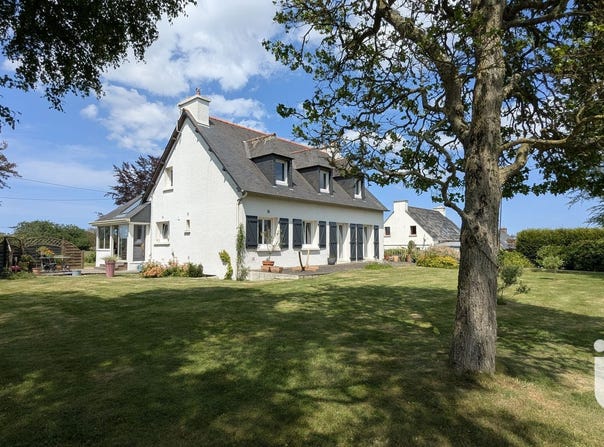 Kerfot, Brittany 22500
