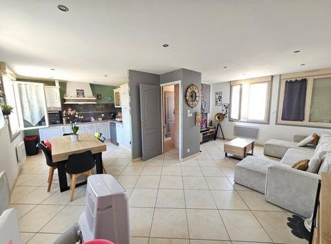 Thouars, Poitou-Charentes 79100