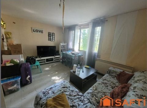 Parthenay, Poitou-Charentes 79200