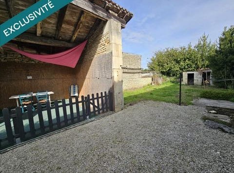 Saint-Hilaire-De-Villefranche, Poitou-Charentes 17770