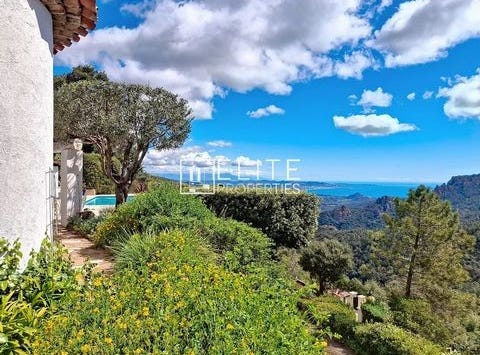 Les Adrets-de-l'Estérel, Provence-Alpes-Côte d'Azur 83600
