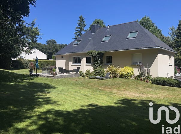 RIANTEC, Brittany 56670