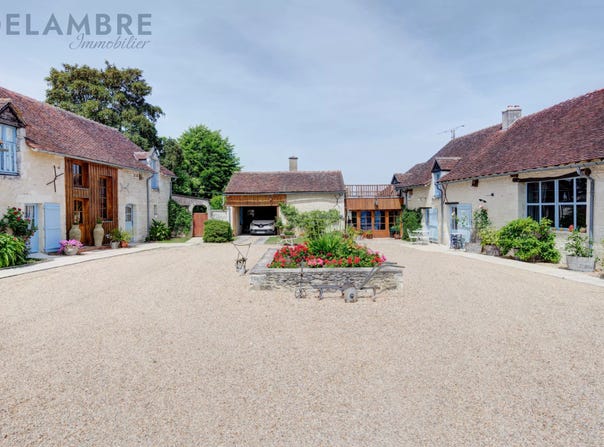 Luzé, Centre-Val de Loire 37120