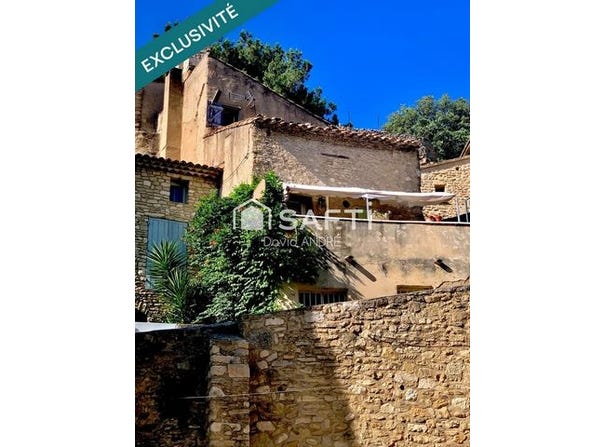 La Roque-Sur-Pernes, Provence-Alpes-Côte d'Azur 84210