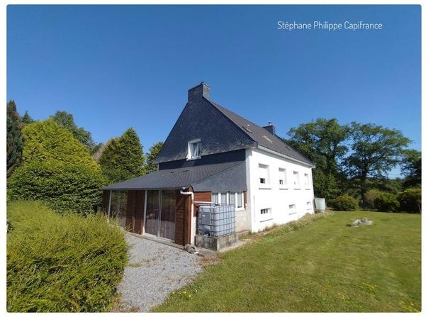 Caudan, Brittany 56850