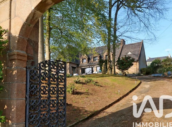 Morlaix, Brittany 29600