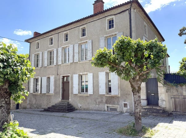 NONTRON, Nouvelle-Aquitaine 24300