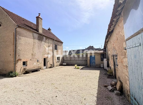 Auxonne, Burgundy 21130