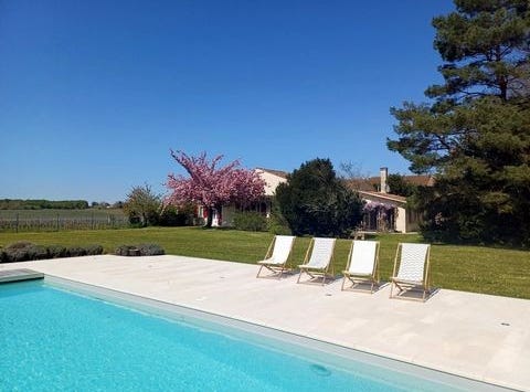 Jonzac, Charente-Maritime