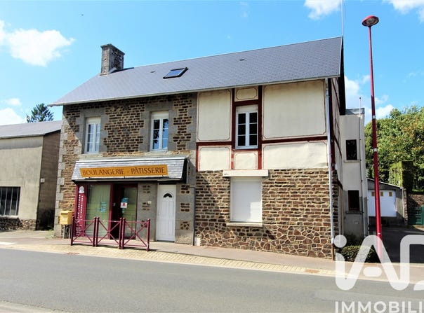 Grandparigny, Normandy 50600