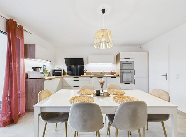 BOURG LES VALENCE, Auvergne-Rhône-Alpes 26500