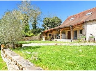 ST JEAN DE TREZY, Bourgogne 71490