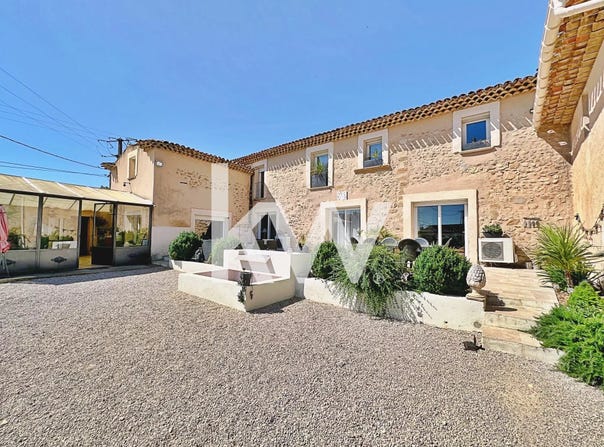 Pertuis, Vaucluse 84120