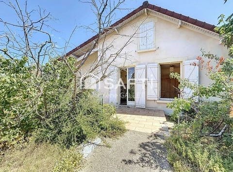 Acheres, Île-de-France 78260
