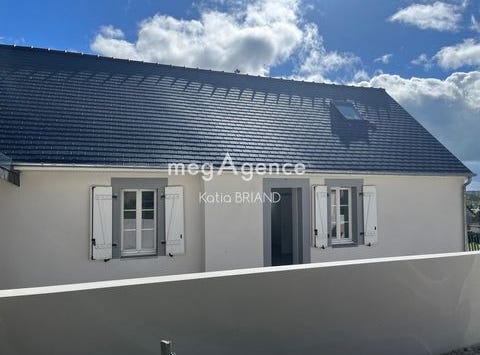 Argentre, Pays de la Loire 53210