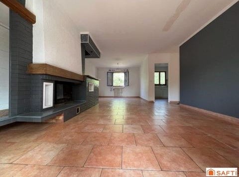 Saint-Maximin-La-Sainte-Baume, Provence-Alpes-Côte d'Azur 83470