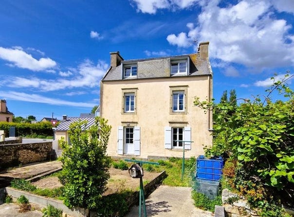 Plouhinec, Brittany 29780