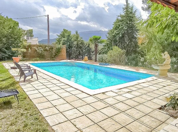 Pourrières, Provence-Alpes-Côte d'Azur 83910