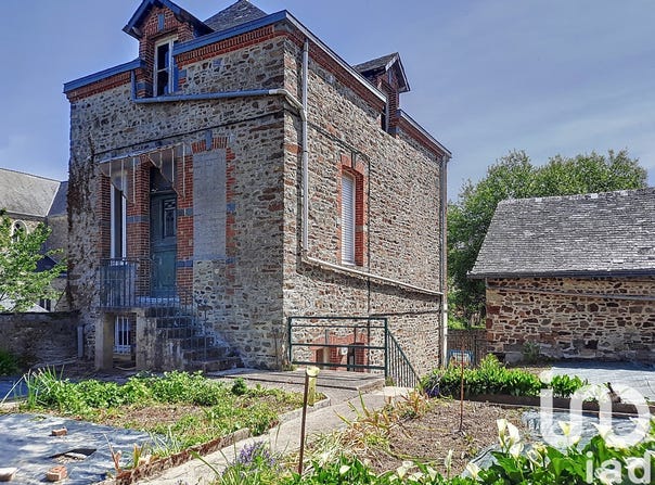 Martigné-Ferchaud, Brittany 35640