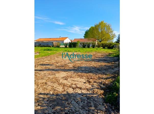 GESTE, Pays de la Loire 49600