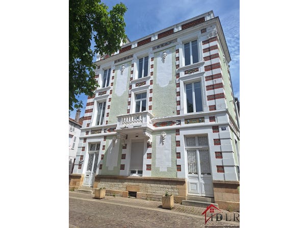 Bourbonne-les-Bains, Grand Est 52400