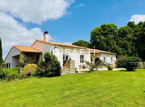 Vouille, Poitou-Charentes 79230