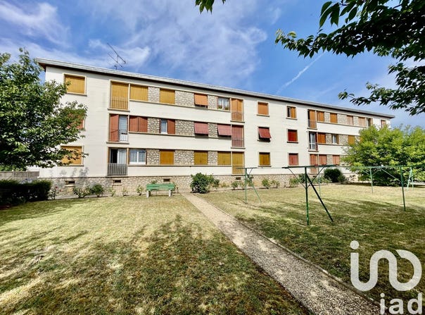 Varennes-sur-Seine, Île-de-France 77130