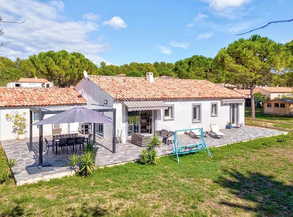 Bagnols-en-Forêt, Provence-Alpes-Côte-d'Azur 83600