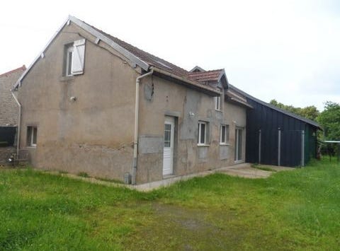 TREIGNAT, Auvergne 03380