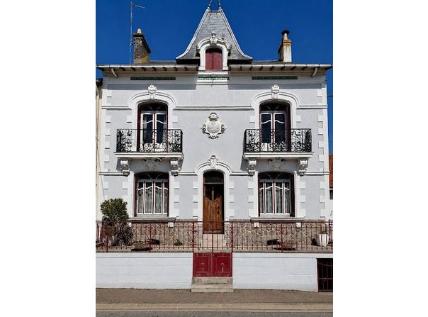 Indre, Pays de la Loire 44610
