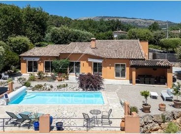 Cabris, Provence-Alpes-Côte d'Azur 06530