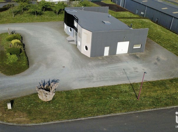 MOYON, Normandy 50860