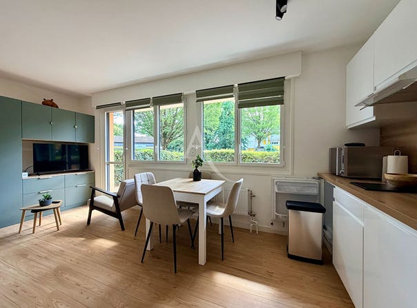 NANTES, Pays de la Loire 44300