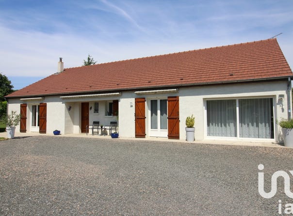 PARIGNY LES VAUX, Bourgogne-Franche-Comté 58320