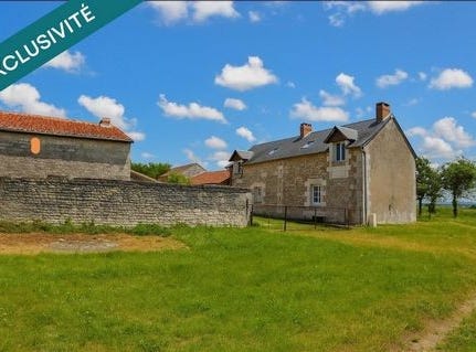 Saint-Gervais-Les-Trois-Clochers, Poitou-Charentes 86230