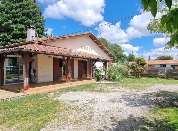 Salles, Nouvelle-Aquitaine 33770