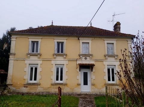 Jonzac, Charente-Maritime