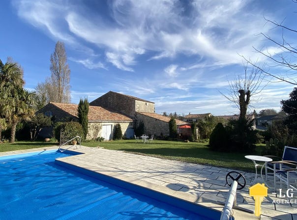 Boutenac-Touvent, Poitou-Charentes 17120