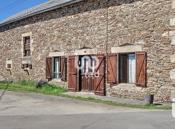 Savennes, Auvergne-Rhône-Alpes 63750