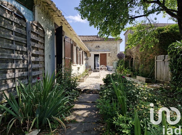 saint-vivien, Nouvelle-Aquitaine 24230