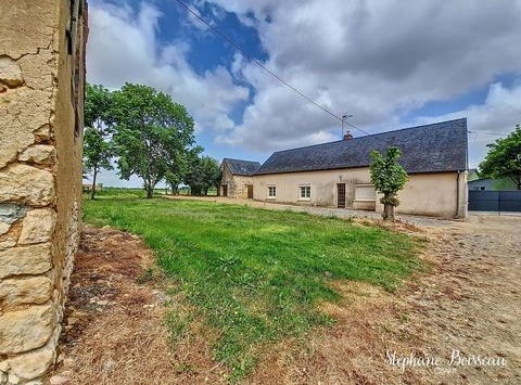 Parce-Sur-Sarthe, Pays de la Loire 72300